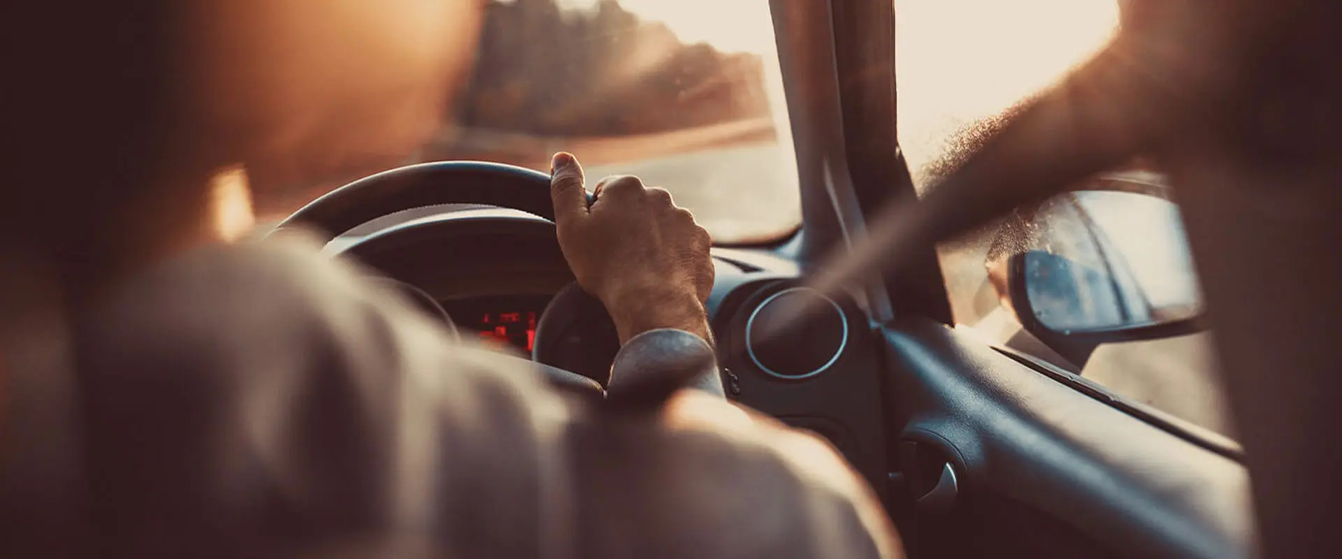 Taxi safety equipment requirements in the UK: what licensed drivers need to carry